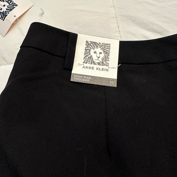 Brand new with tags wimens black dress pants - Picture 4 of 5